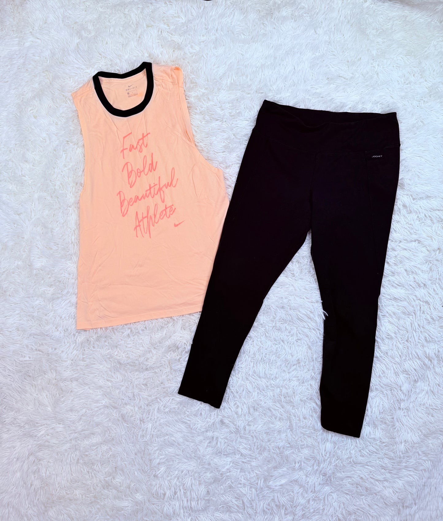Nikeee Large Womens Tank and Jockey XL Performance Leggings