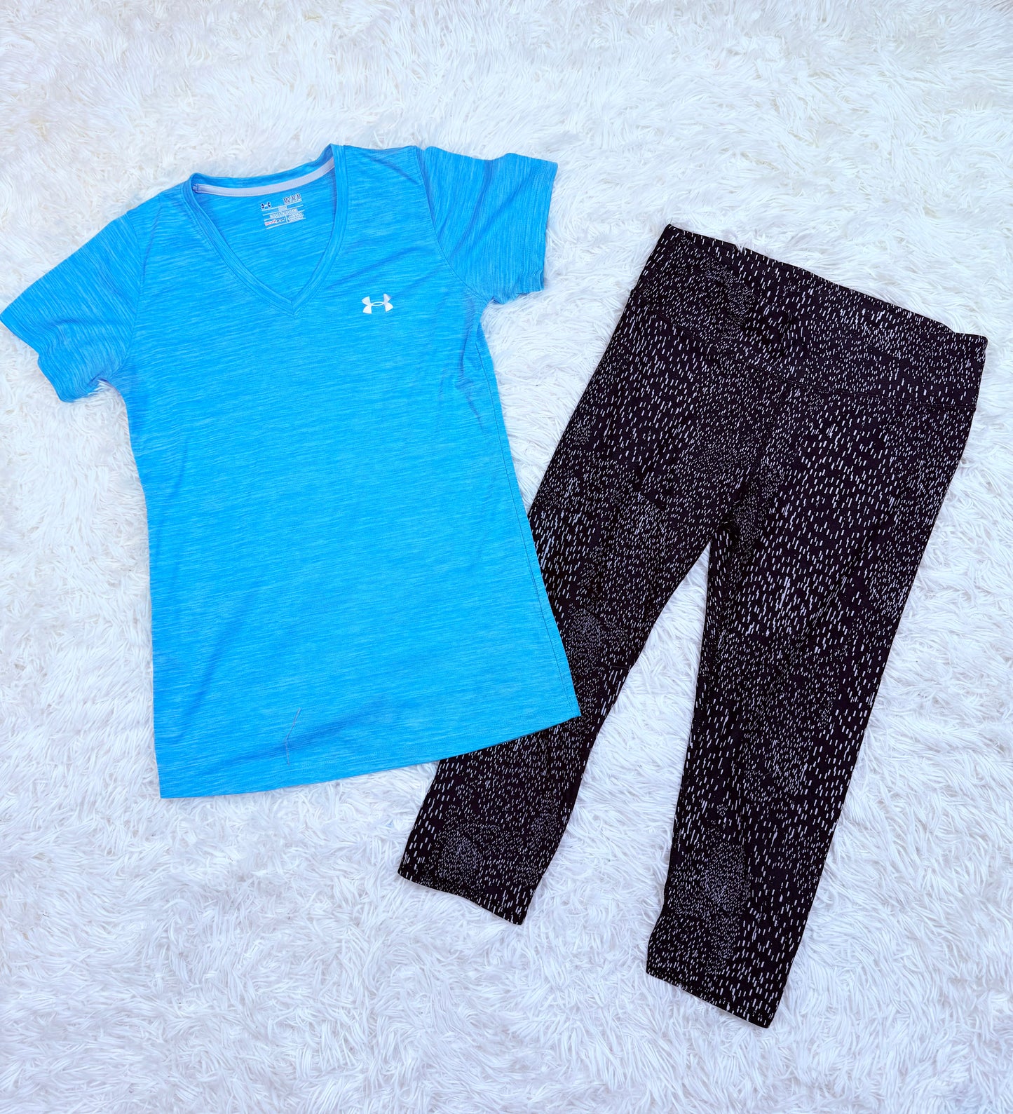 Womens Medium Performance Bundle UA top Fabletics Capris