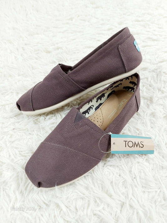 New size 7 Toms