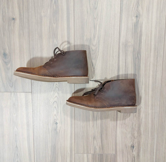 Mens Clarks size 9 leather boots