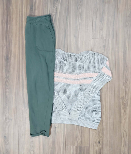 American Eagle size large sweater & Loft medium joggers