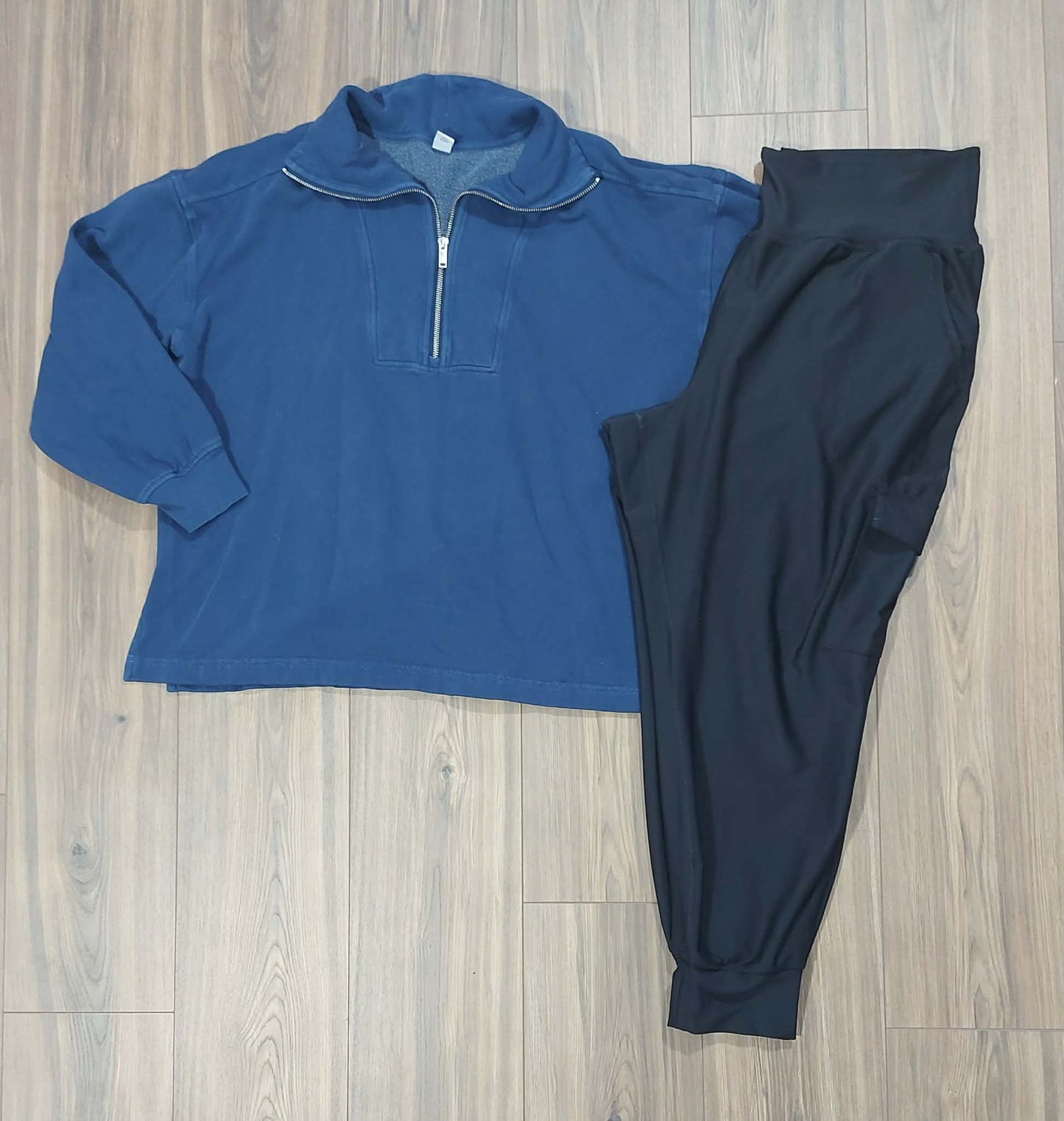Old Navy large quarter zip & Old Navy Powersoft XL high rise joggers