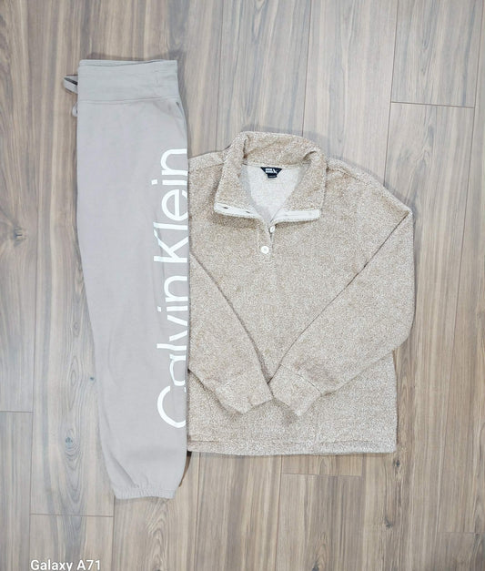 Super soft, Eddie Bauer XL quarter button & Calvin joggers