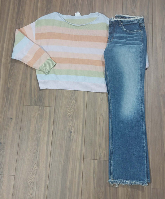 Lelis small sweater & Express 5/6 jeans