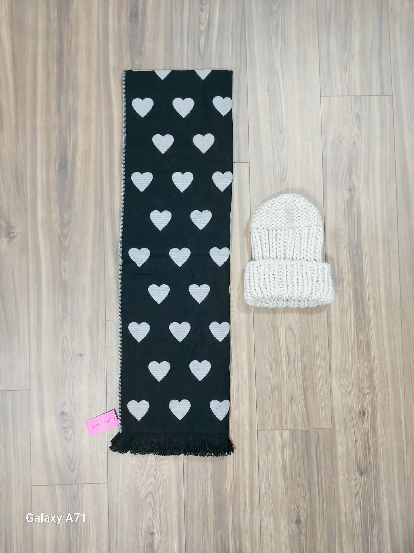 New Besty J scarf & free people knit hat