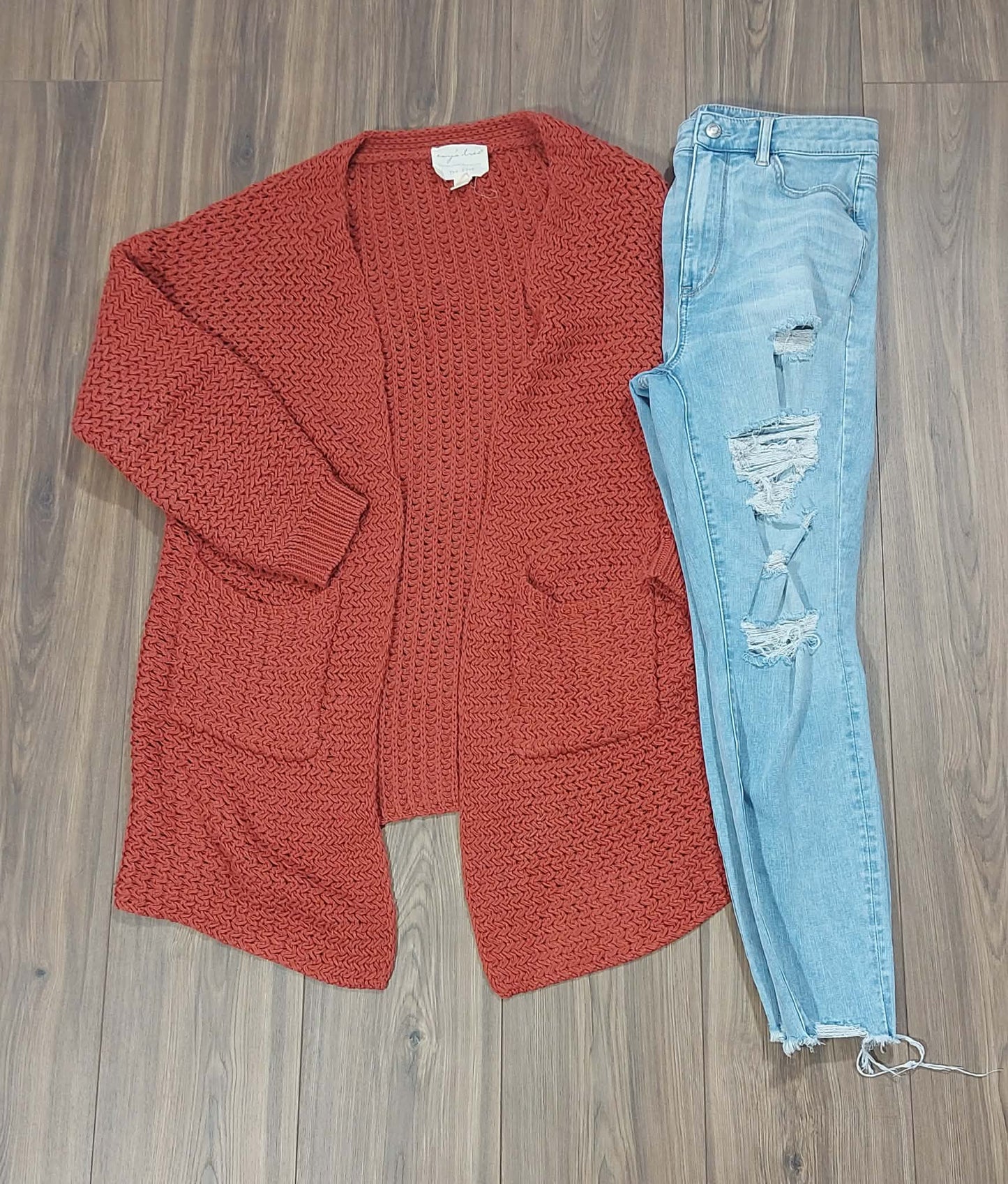 Evy’s tree large chunky knit cardigan& American Eagle, the highest rise jeggings size 12