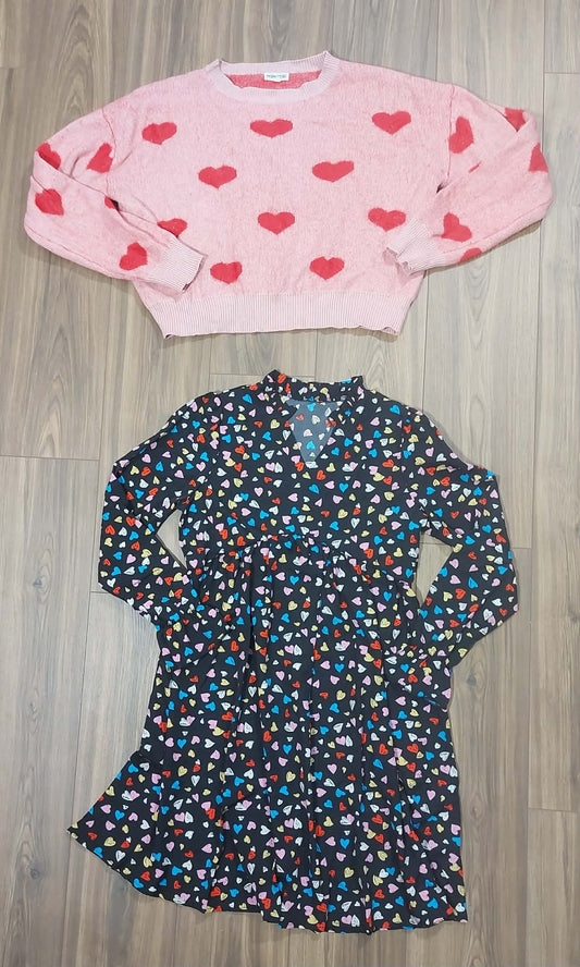 Main strip small sweater & boutique size medium dress