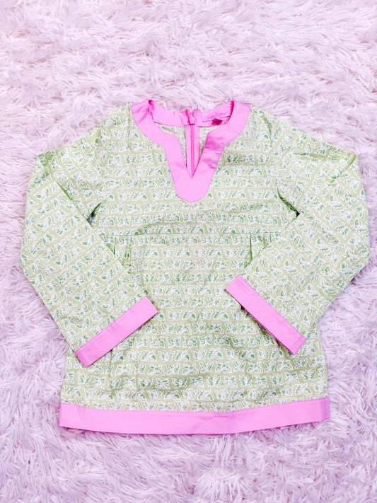 Youth Girls Lilly P size 6 Top