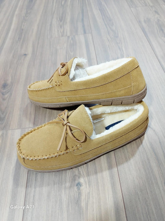 New men’s Lands End size 10 slippers