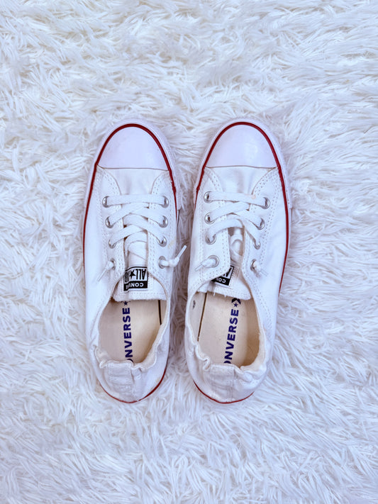 Women’s Converse size 10