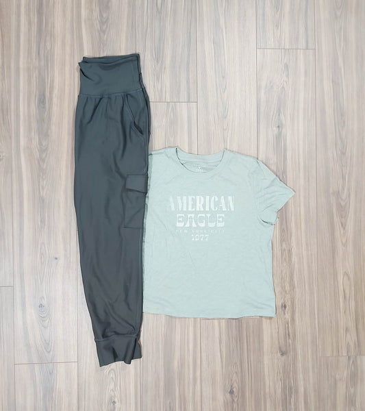 New American Eagle large t shirt & Old Navy powersoft, high-rise performance joggers size large