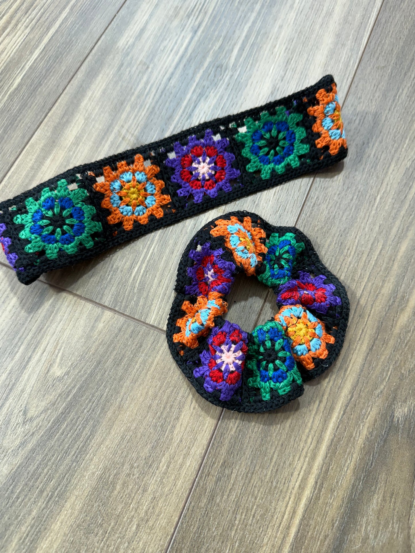 Knit scrunchie and headband set
