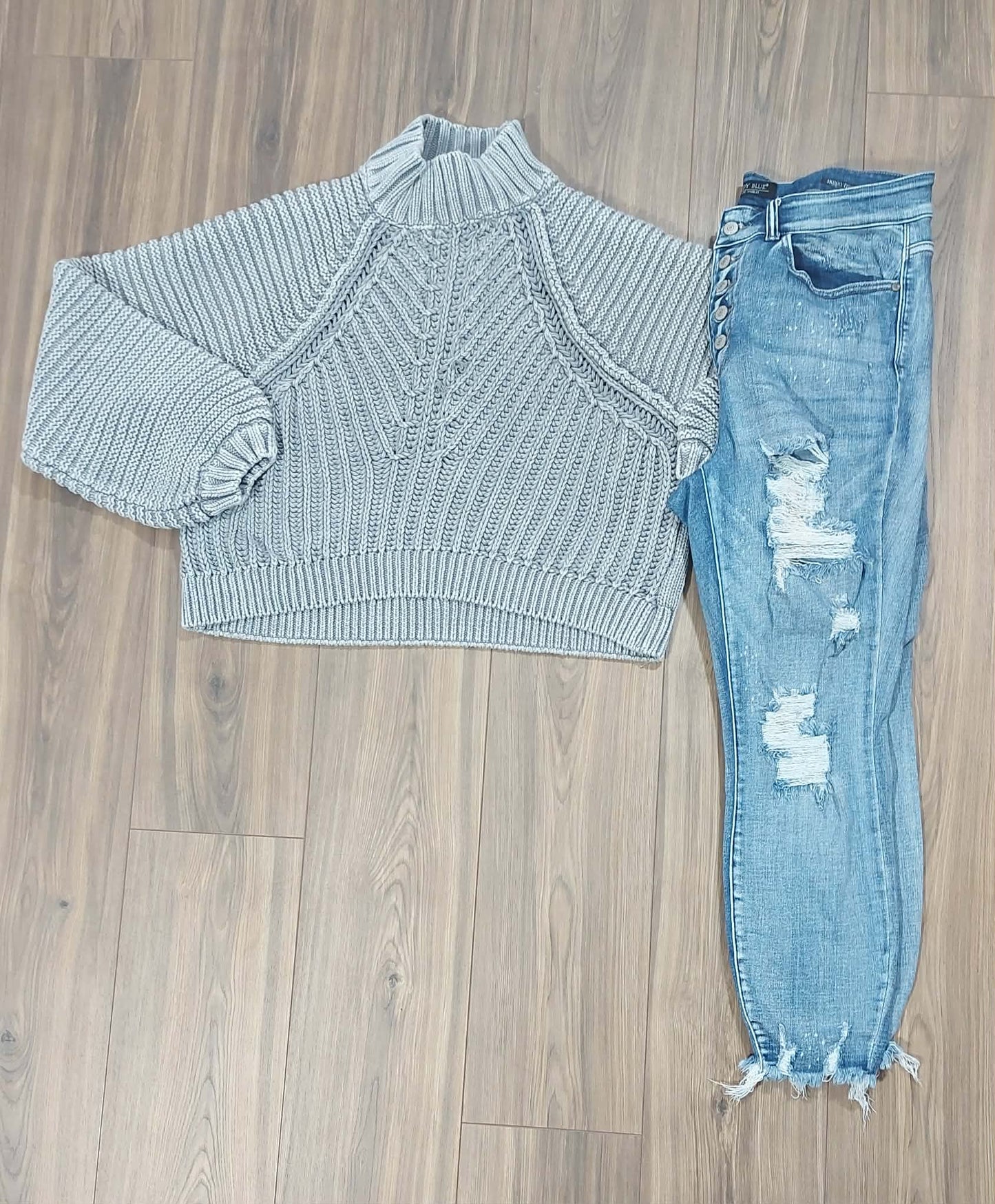Free people size large sweater & Judy blue size 14 W skinny fit jeans